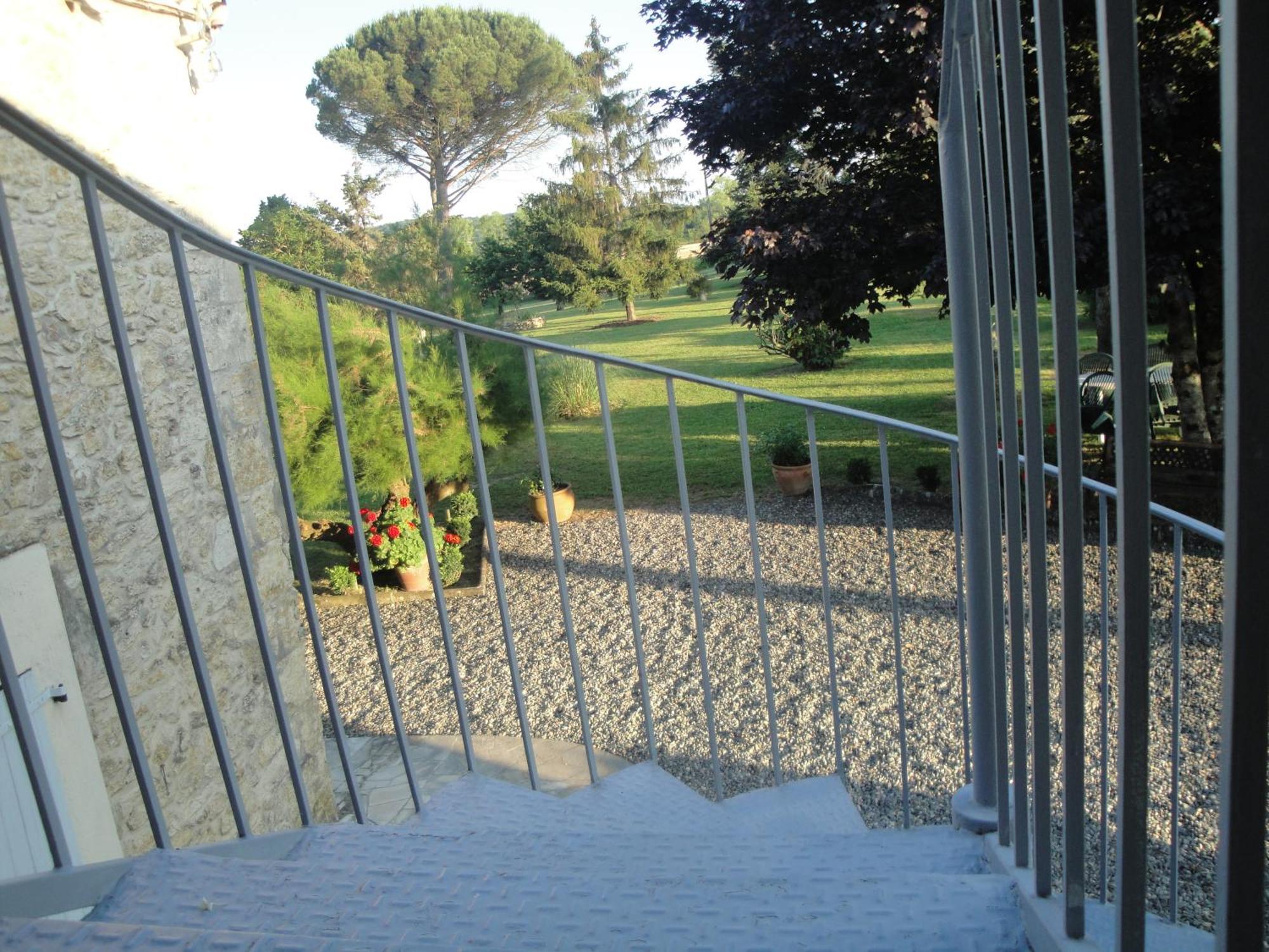 Bed and Breakfast Domaine De Poudos Auterive  Номер фото