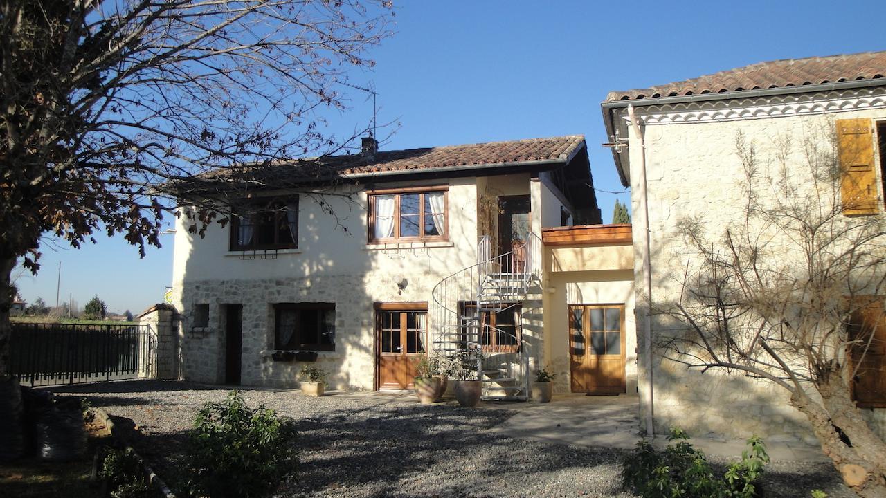 Bed and Breakfast Domaine De Poudos Auterive  Екстер'єр фото